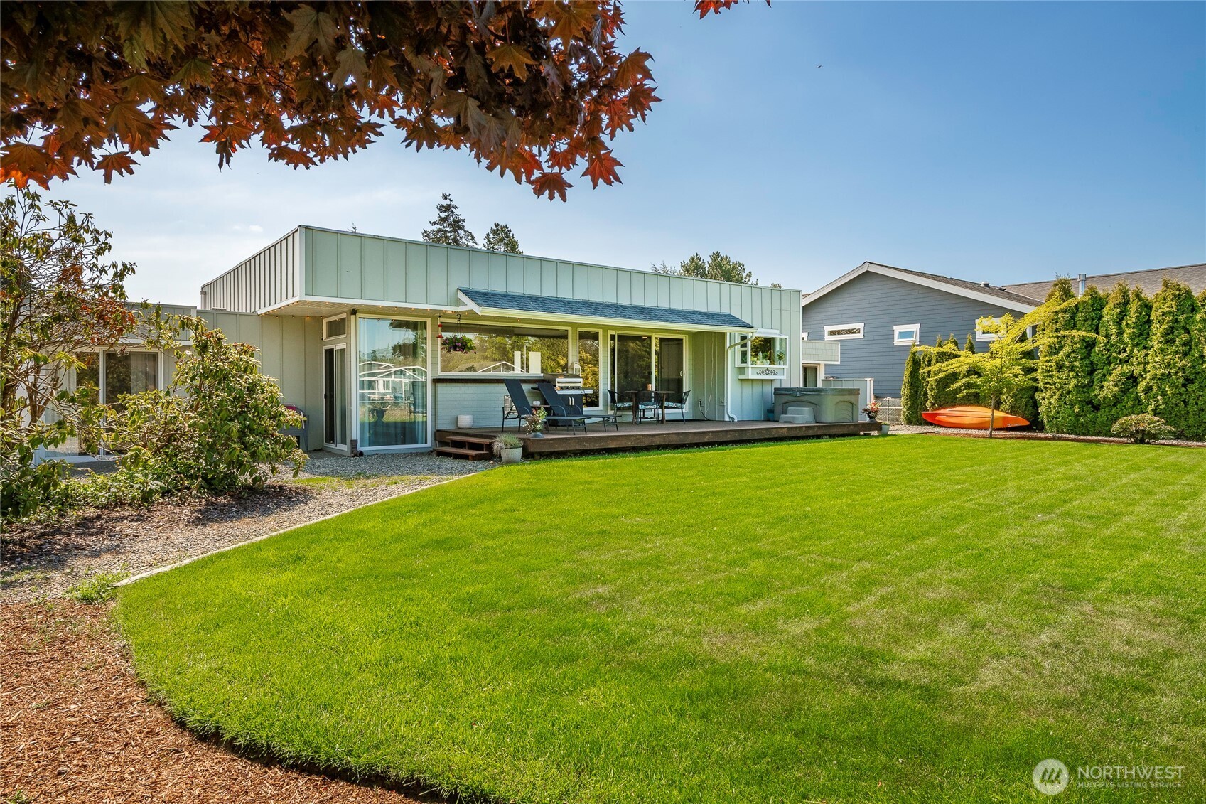8105 Cowichan Road , Blaine, WA 98230