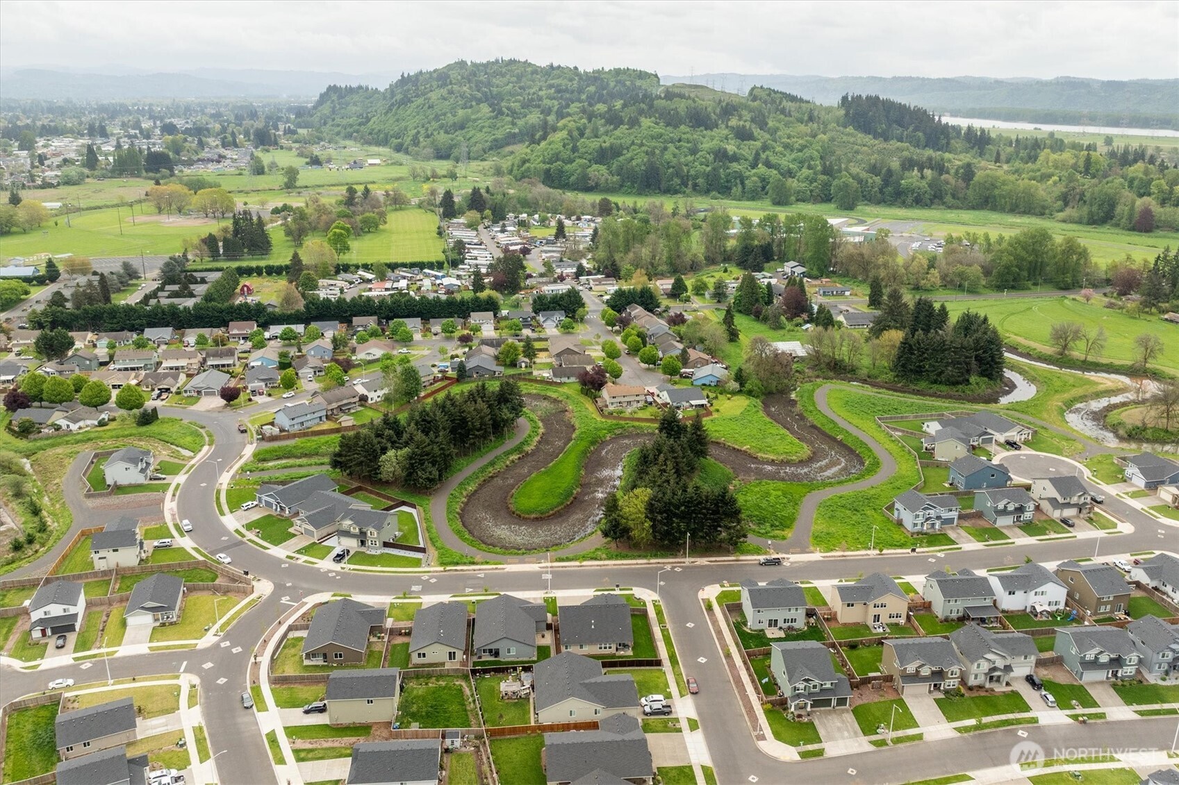 2041 Branch Creek Drive , Longview, WA 98632