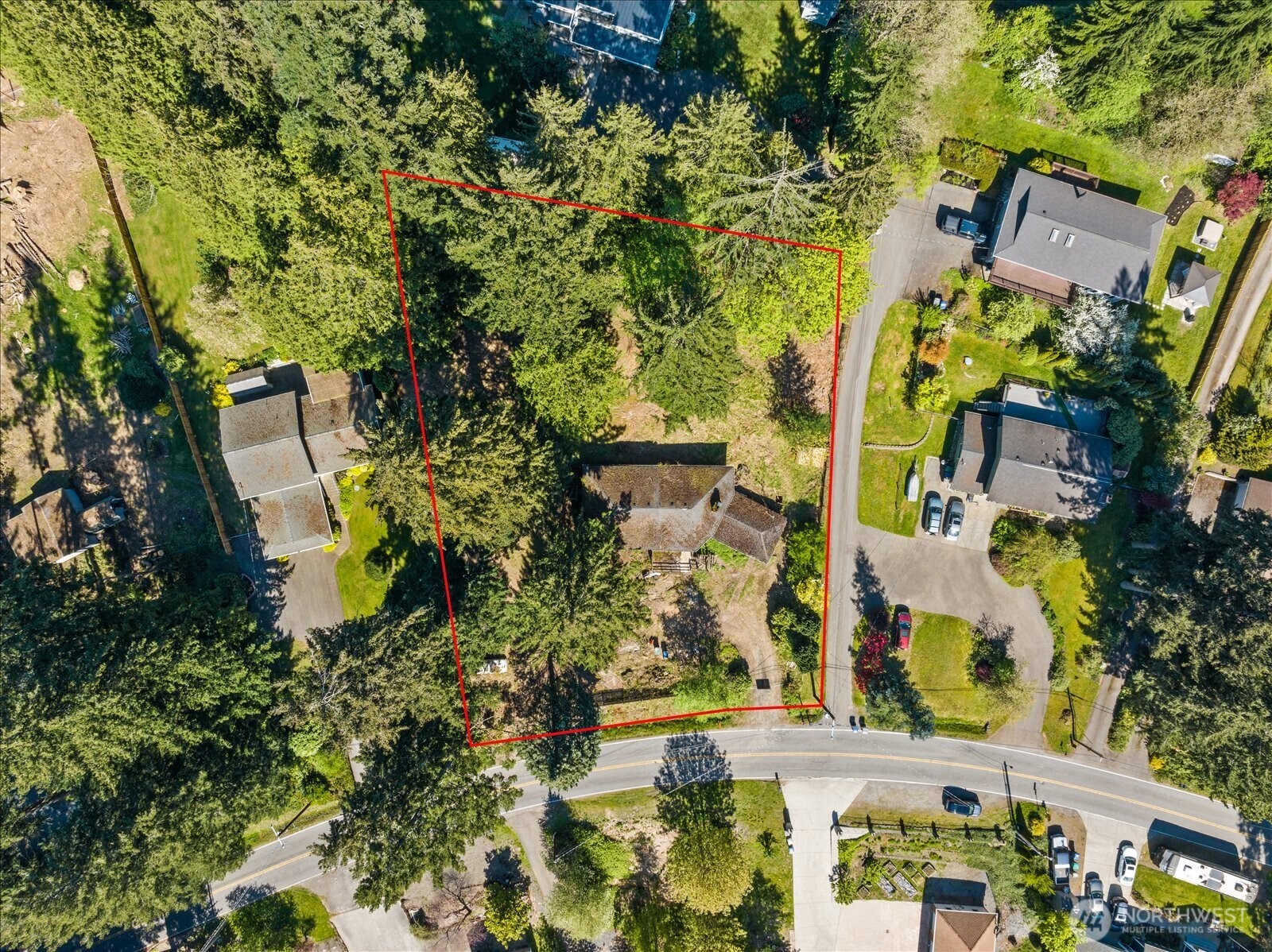 1307 N Lake Stickney Drive , Lynnwood, WA 98087-2026