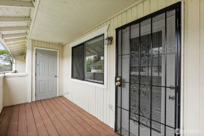10010 Golden Given Road E #4, Tacoma, WA 98445 - Photo 15