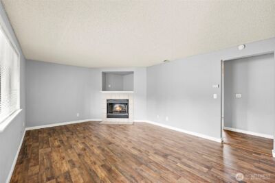 10010 Golden Given Road E #4, Tacoma, WA 98445 - Photo 6