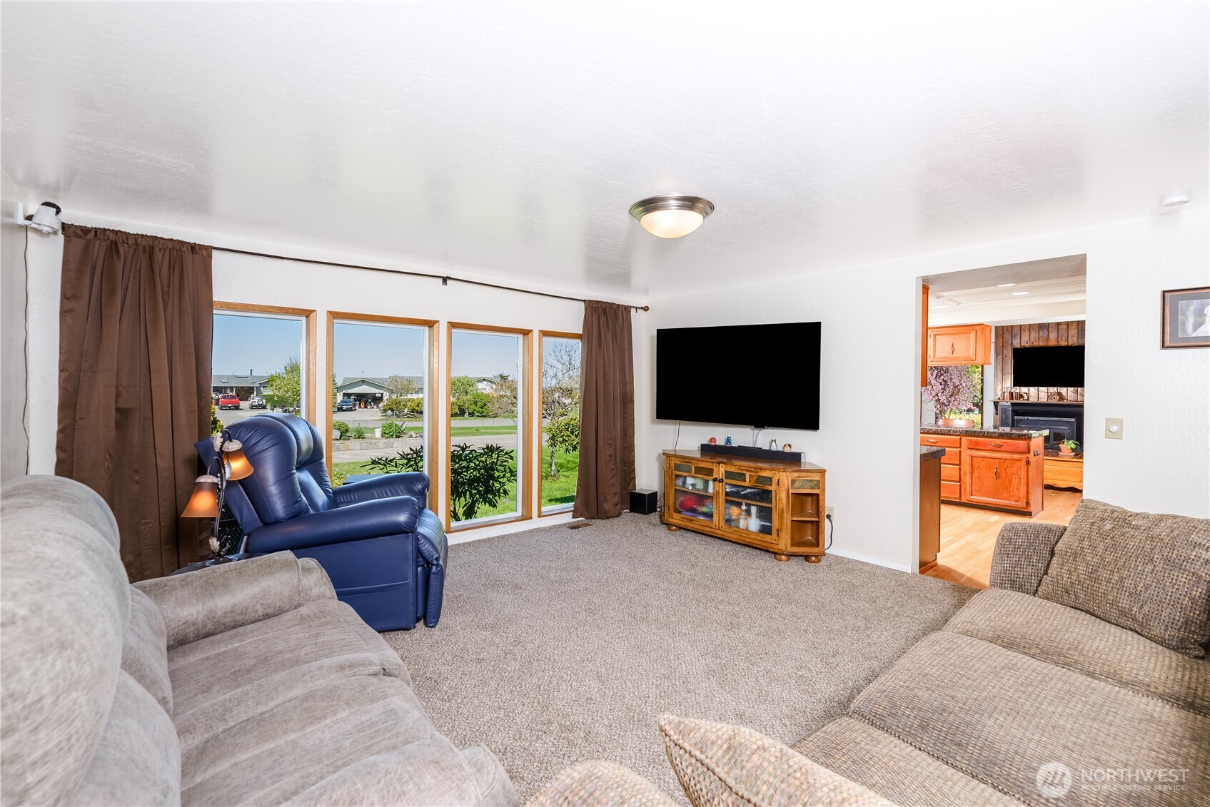 293 N Ridge View Dr , Port Angeles, WA 98362