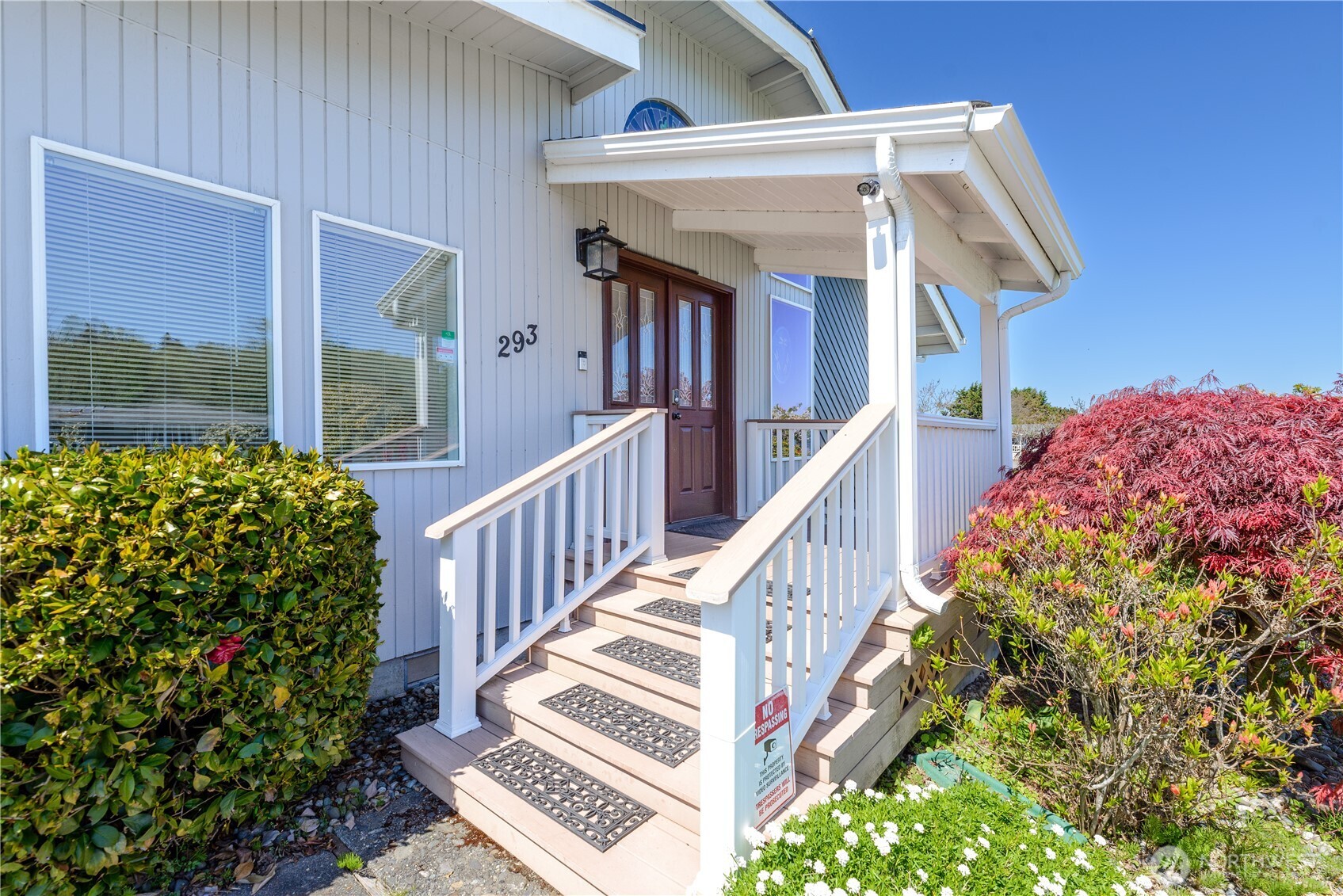 293 N Ridge View Dr , Port Angeles, WA 98362