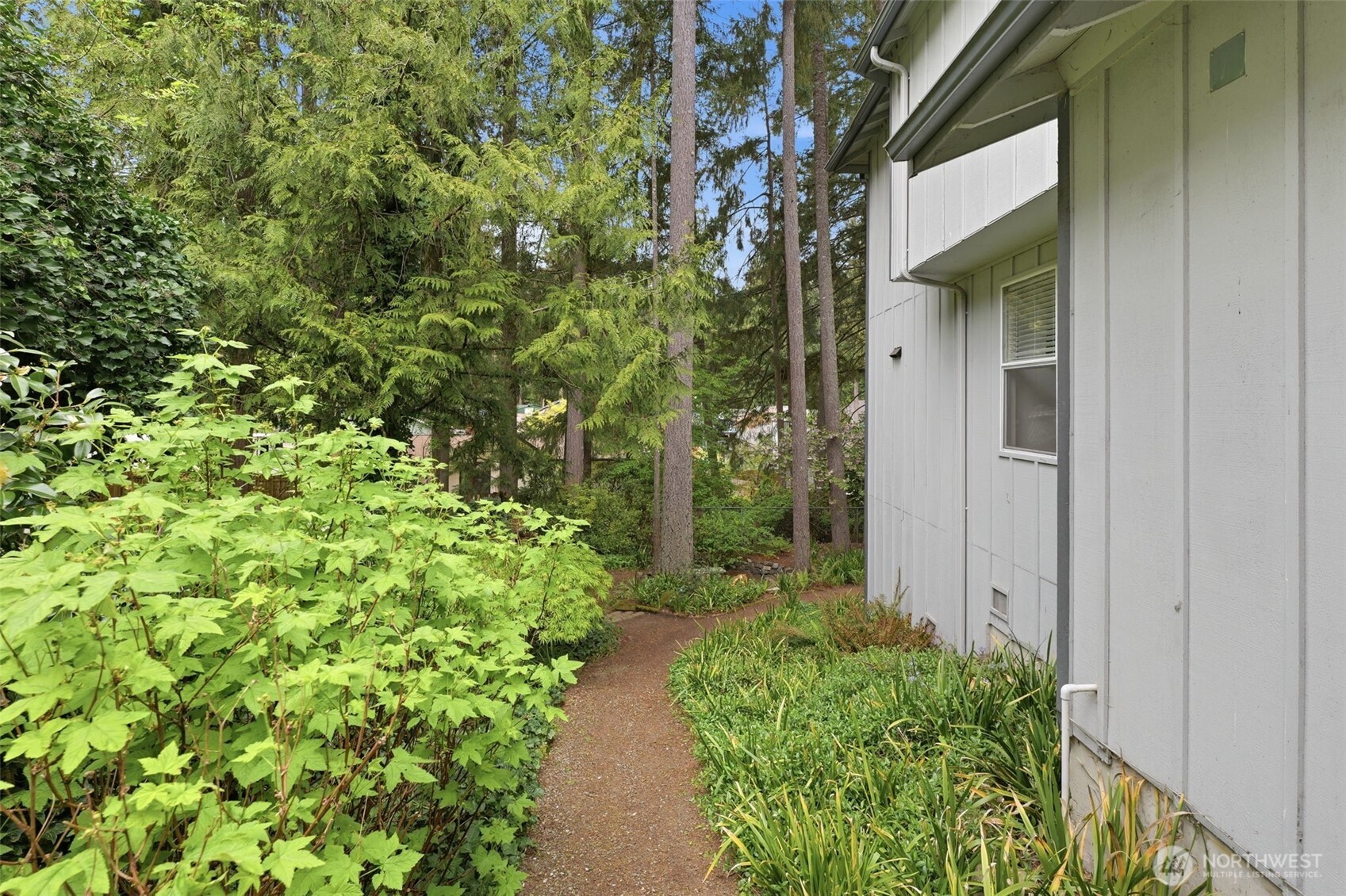 8613 Foster Grove Court NE, Bremerton, WA 98311-9269