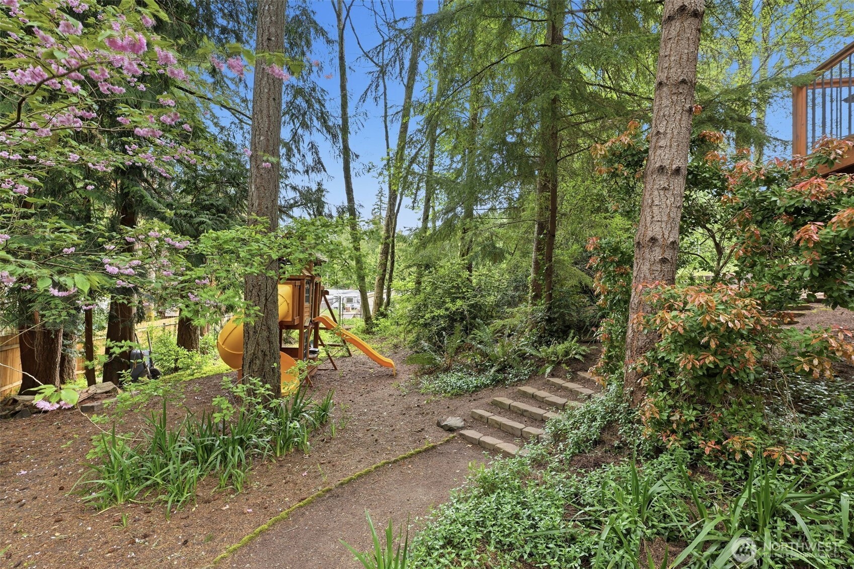 8613 Foster Grove Court NE, Bremerton, WA 98311-9269