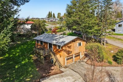 2421 Crestline St , Ferndale, WA 98248-9224