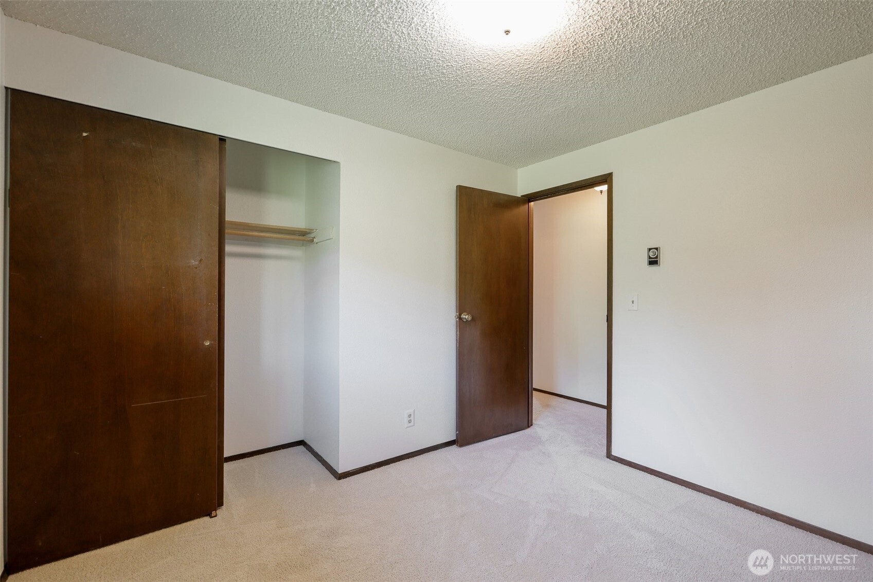 2421 Crestline St , Ferndale, WA 98248-9224