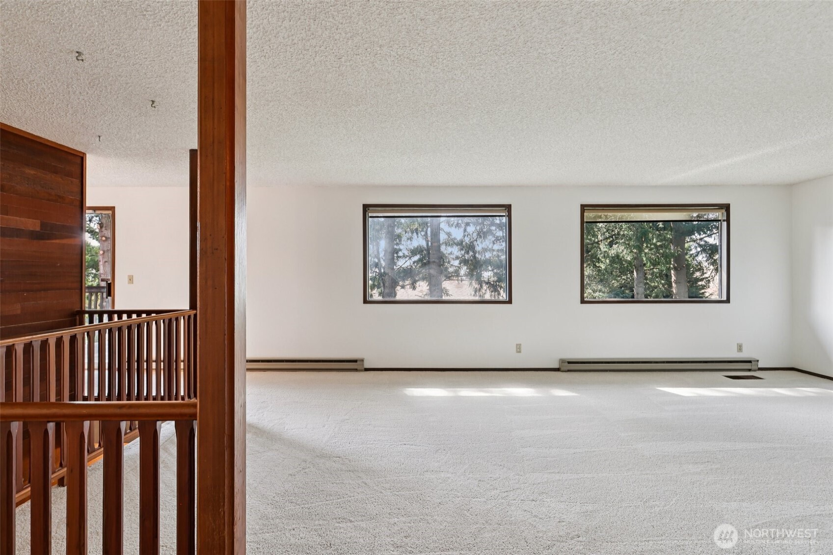 2421 Crestline St , Ferndale, WA 98248-9224