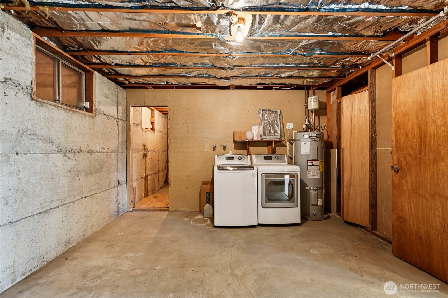 2421 Crestline St , Ferndale, WA 98248-9224
