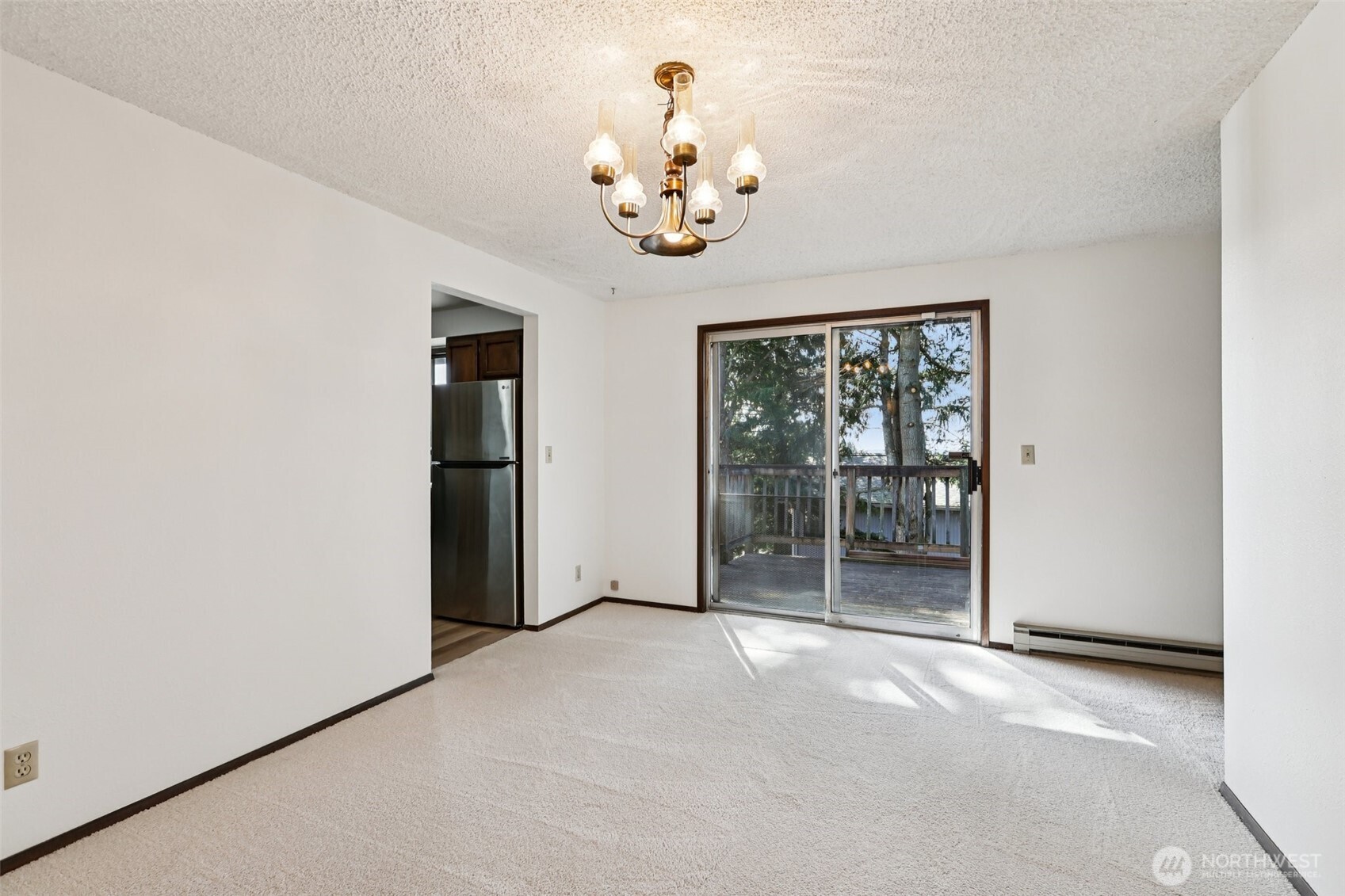 2421 Crestline St , Ferndale, WA 98248-9224