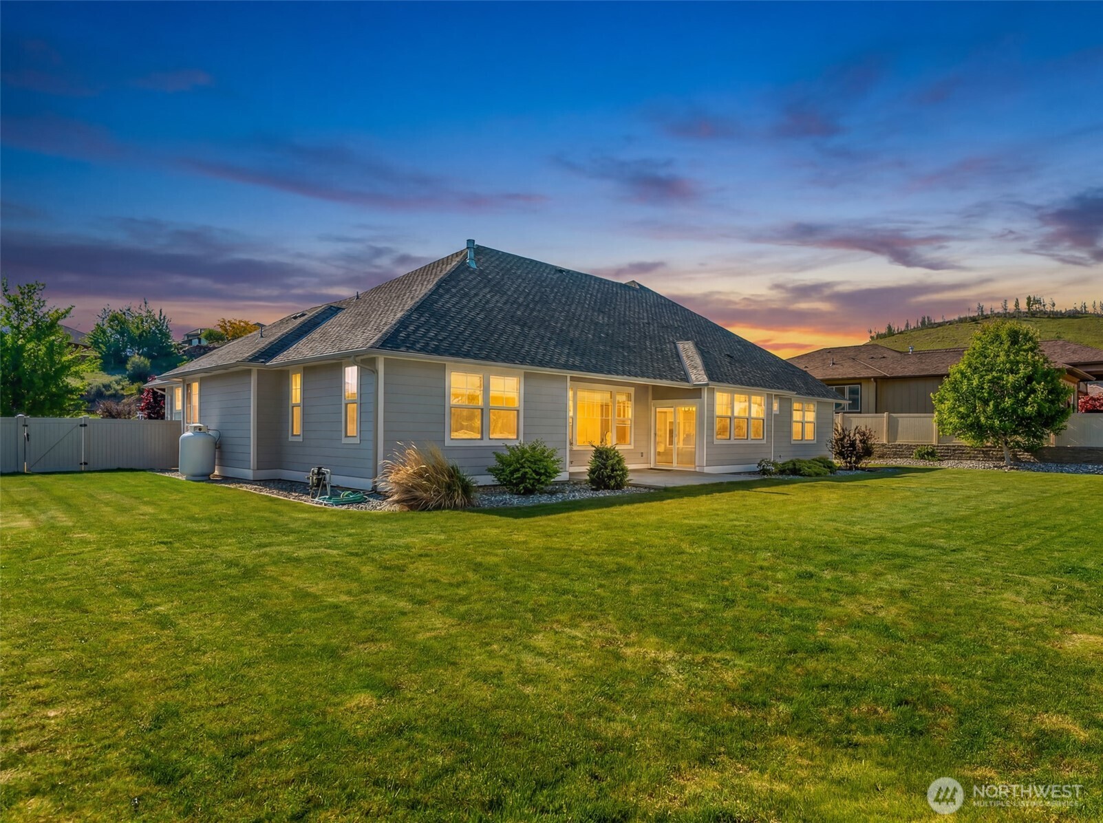2042 Maiden Lane , Wenatchee, WA 98801