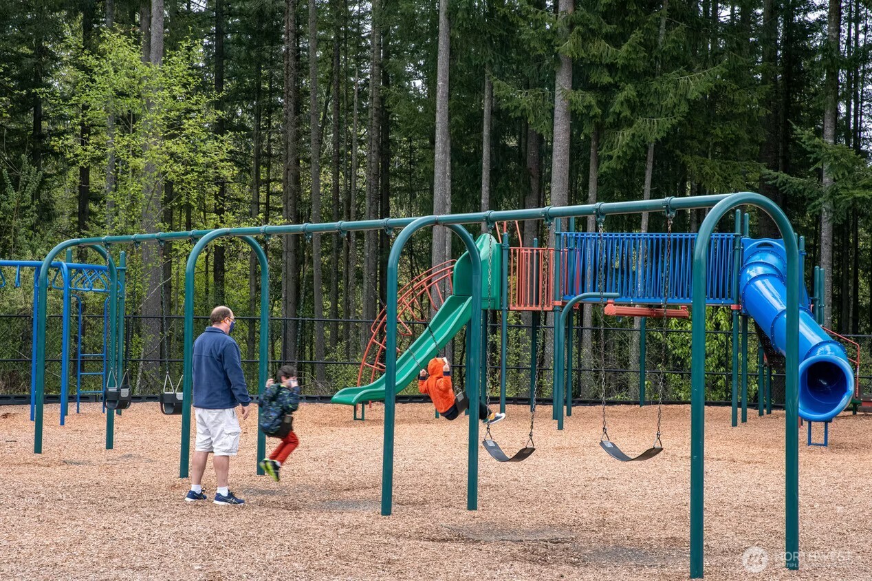 4486 248th Lane SE, Sammamish, WA 98029
