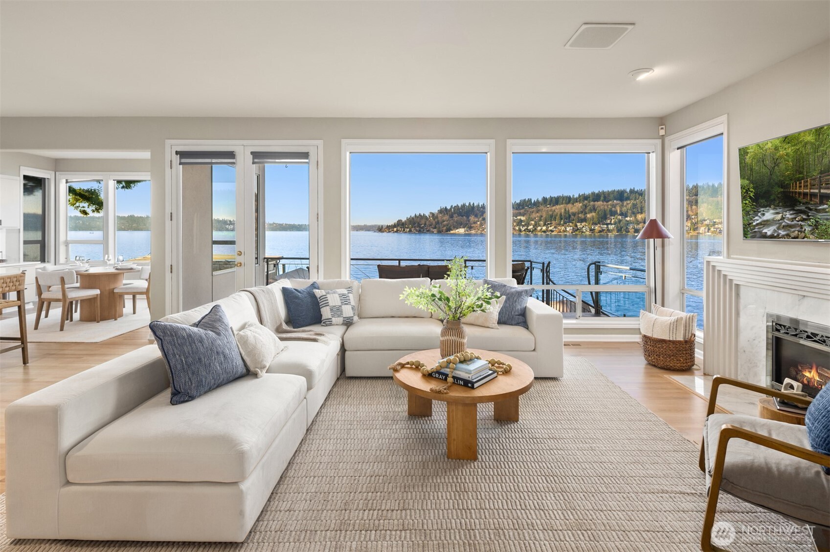 3711 Lake Washington Boulevard N, Renton, WA 98056