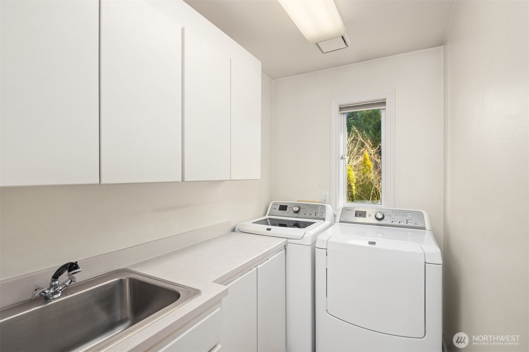 3711 Lake Washington Boulevard N, Renton, WA 98056