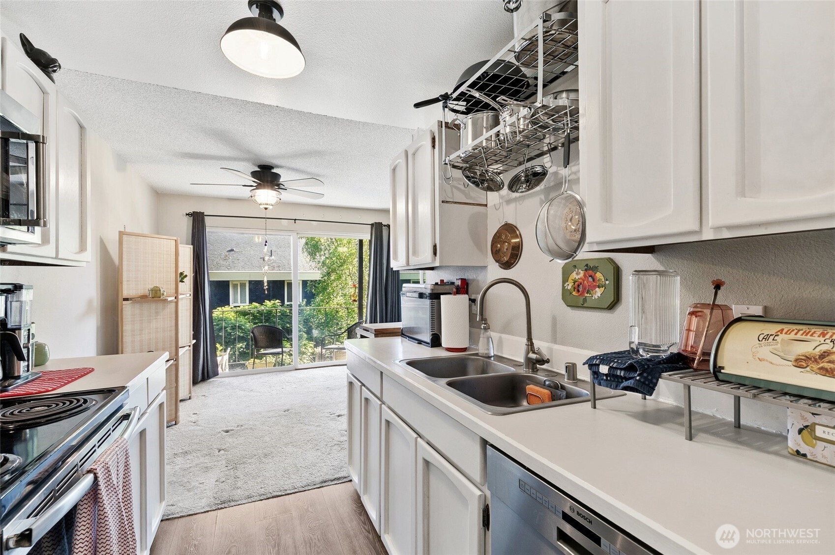 17430 Ambaum Boulevard S #29, Seattle, WA 98148