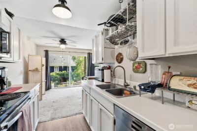 17430 Ambaum Boulevard S #29, Seattle, WA 98148 - Photo 11
