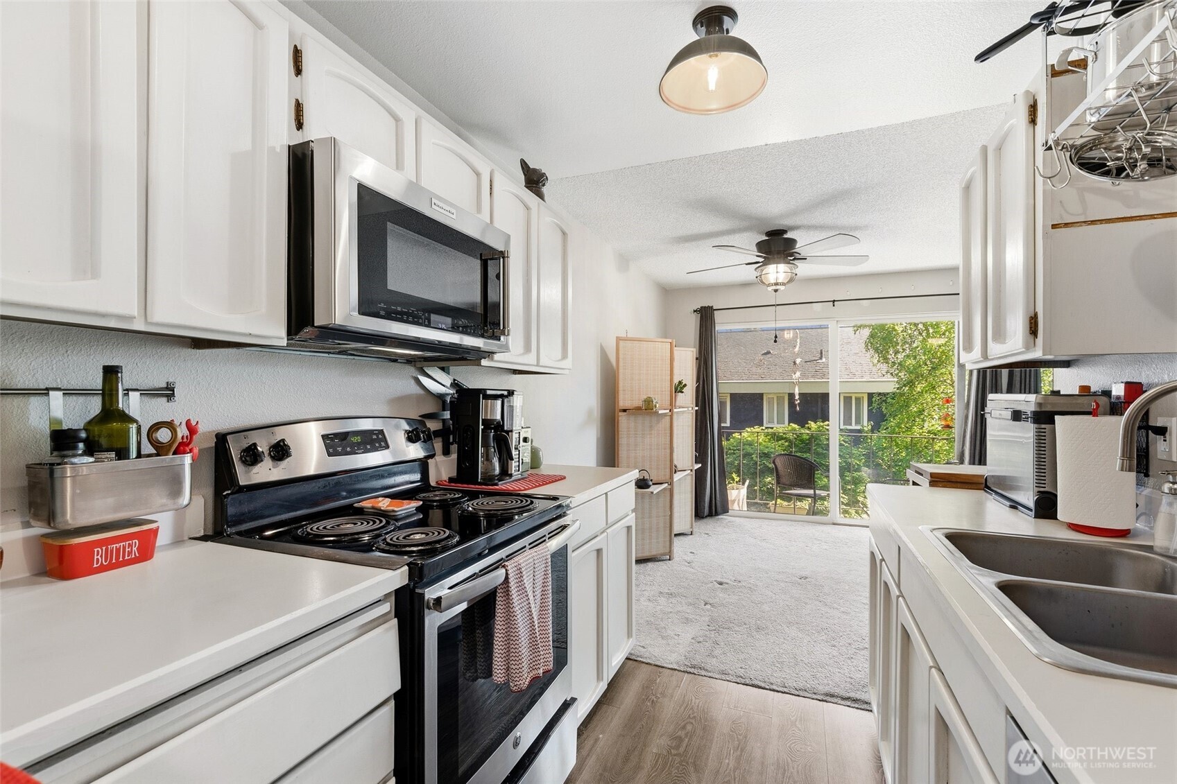 17430 Ambaum Boulevard S #29, Seattle, WA 98148
