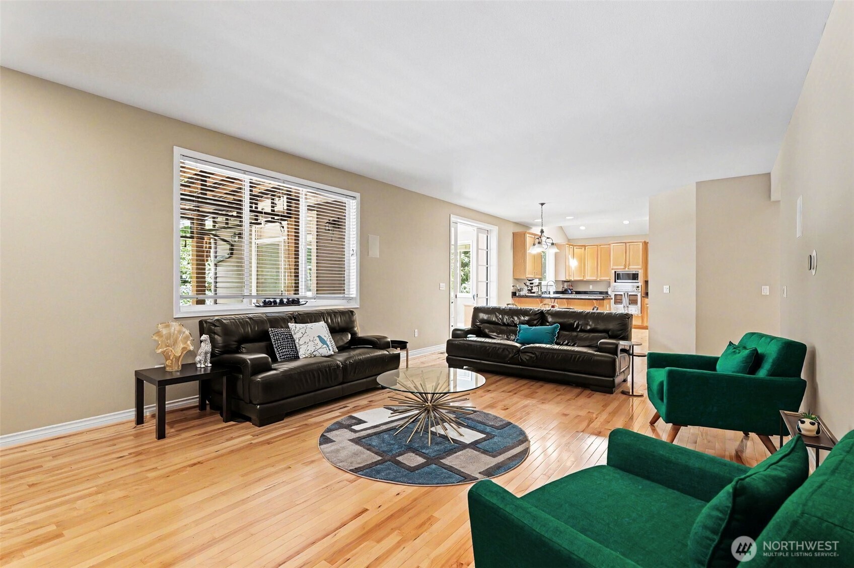 16420 SE 24th Street , Bellevue, WA 98008