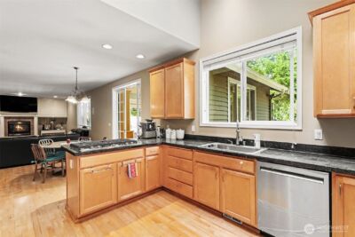16420 SE 24th Street , Bellevue, WA 98008 - Photo 16