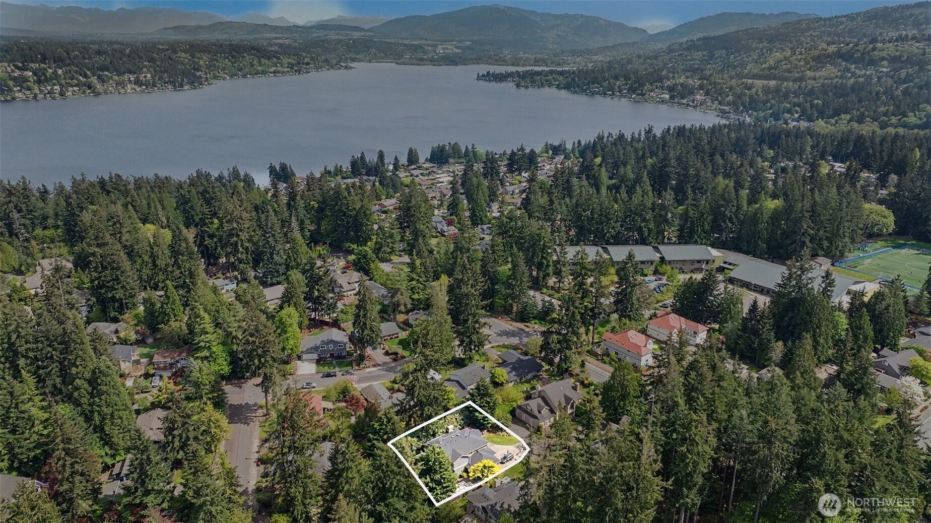 16420 SE 24th Street , Bellevue, WA 98008