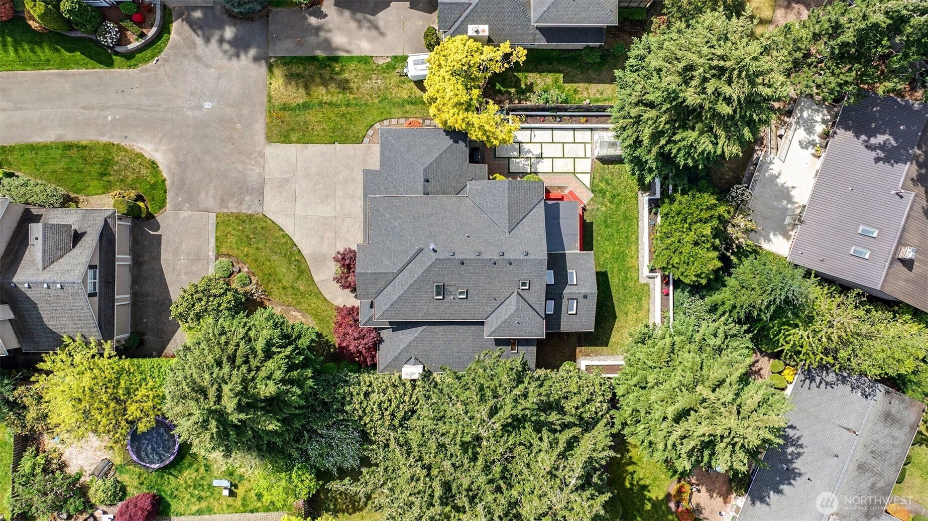 16420 SE 24th Street , Bellevue, WA 98008