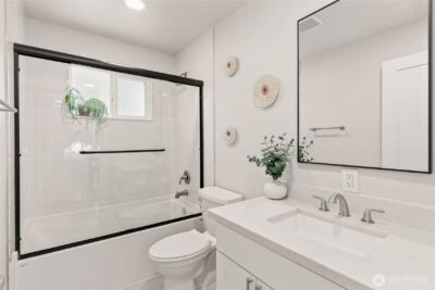 469 Hoquiam Avenue NE, Renton, WA 98059 - Photo 12