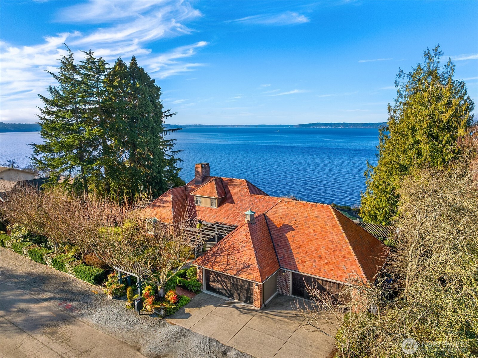 24635 8th Avenue S, Des Moines, WA 98198