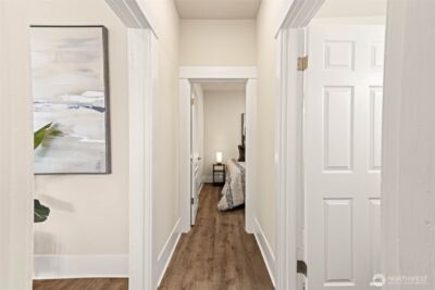 1411 26th Avenue , Seattle, WA 98122-3101 - Photo 14