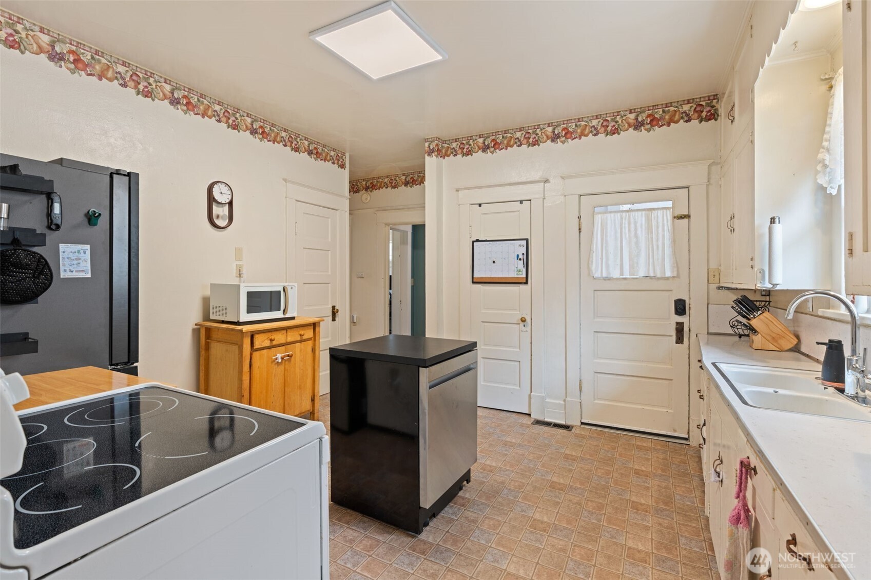 626 NW Quincy Place , Chehalis, WA 98532