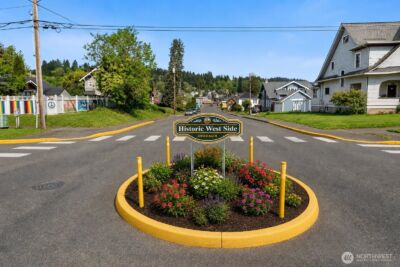 626 NW Quincy Place , Chehalis, WA 98532 - Photo 2