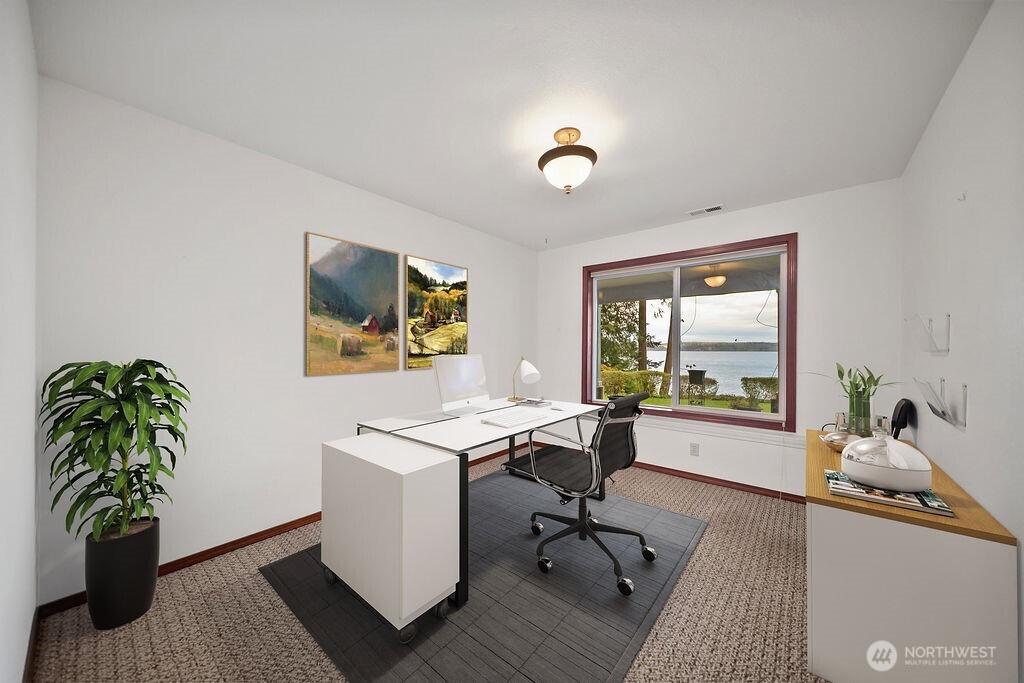 141 E WINTERWOOD Drive , Grapeview, WA 98546