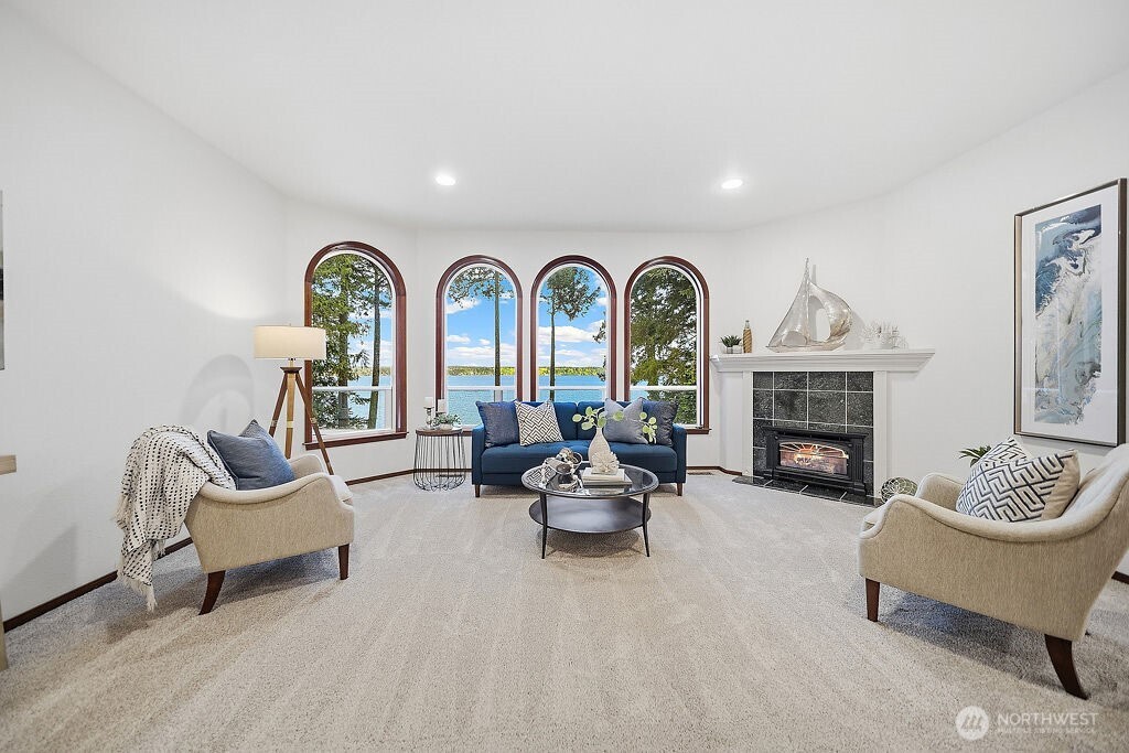 141 E WINTERWOOD Drive , Grapeview, WA 98546