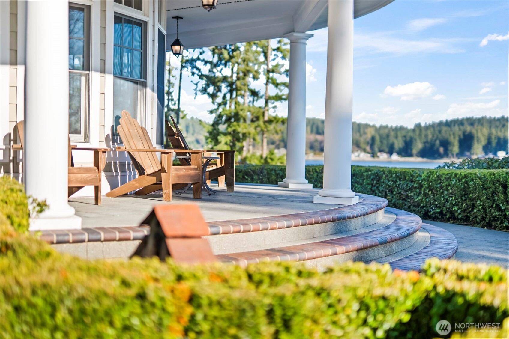 7104 E Grapeview Loop Road , Allyn, WA 98524