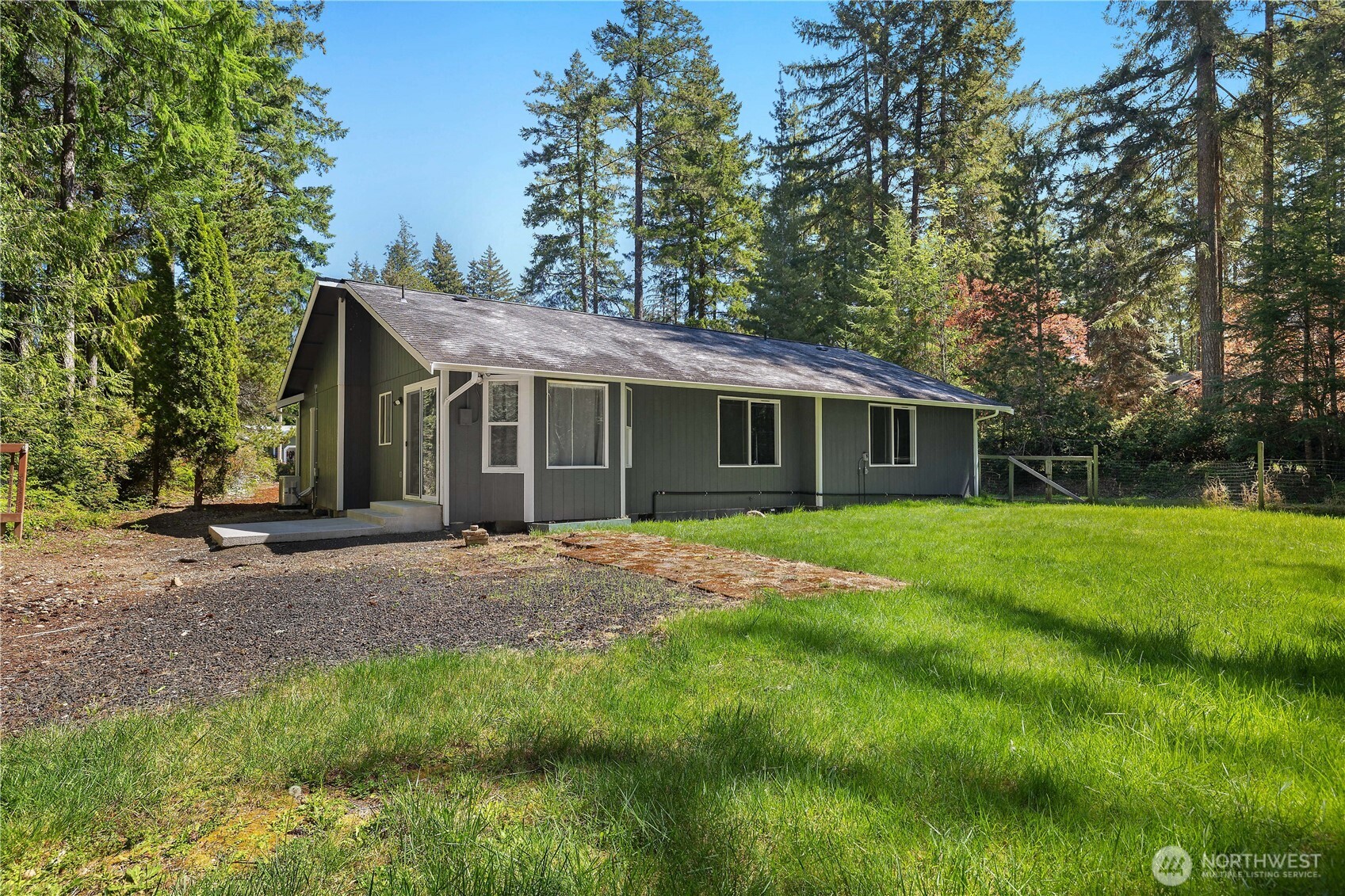 40 E Lambeth Way , Shelton, WA 98584