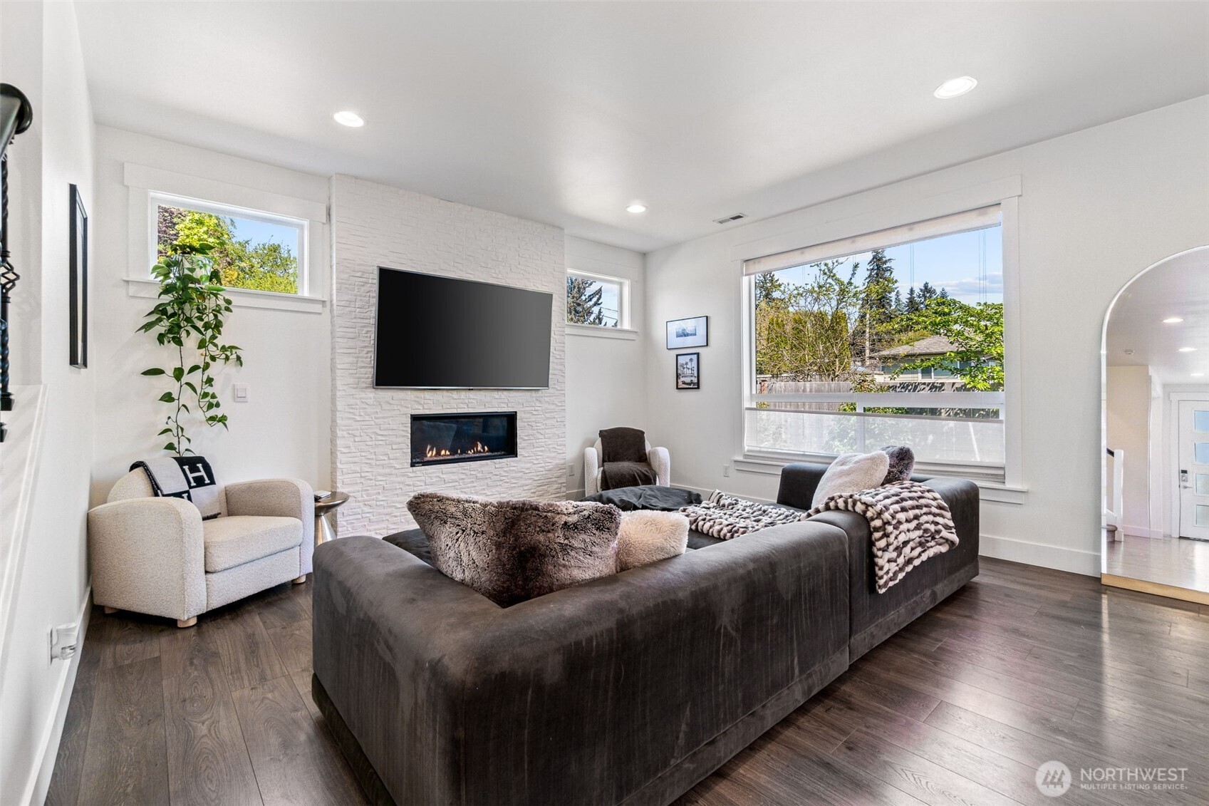 20803 9th Place W, Lynnwood, WA 98036