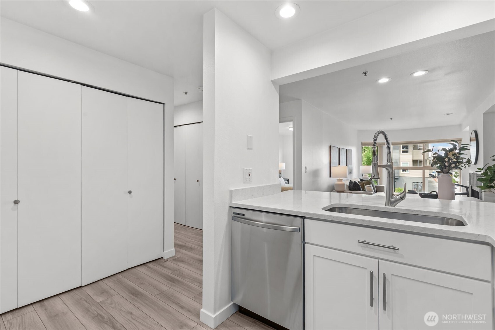 701 Galer Street #505, Seattle, WA 98109