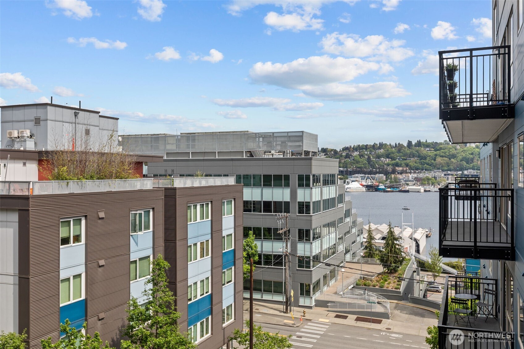 701 Galer Street #505, Seattle, WA 98109
