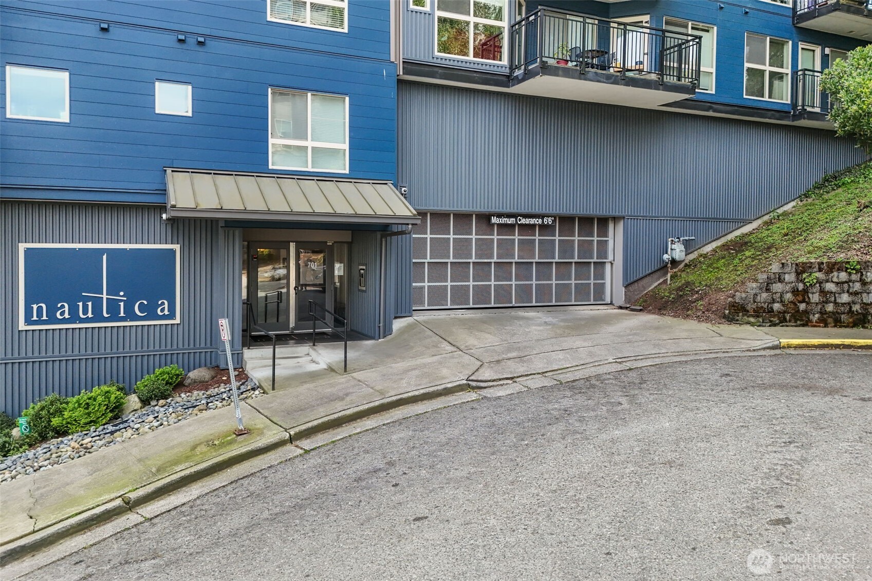 701 Galer Street #505, Seattle, WA 98109