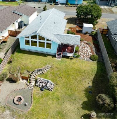 33013 J Place , Ocean Park, WA 98640