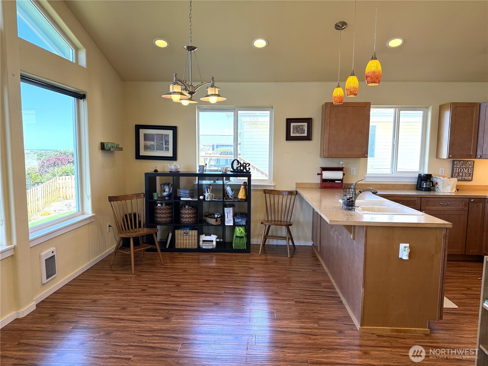 33013 J Place , Ocean Park, WA 98640