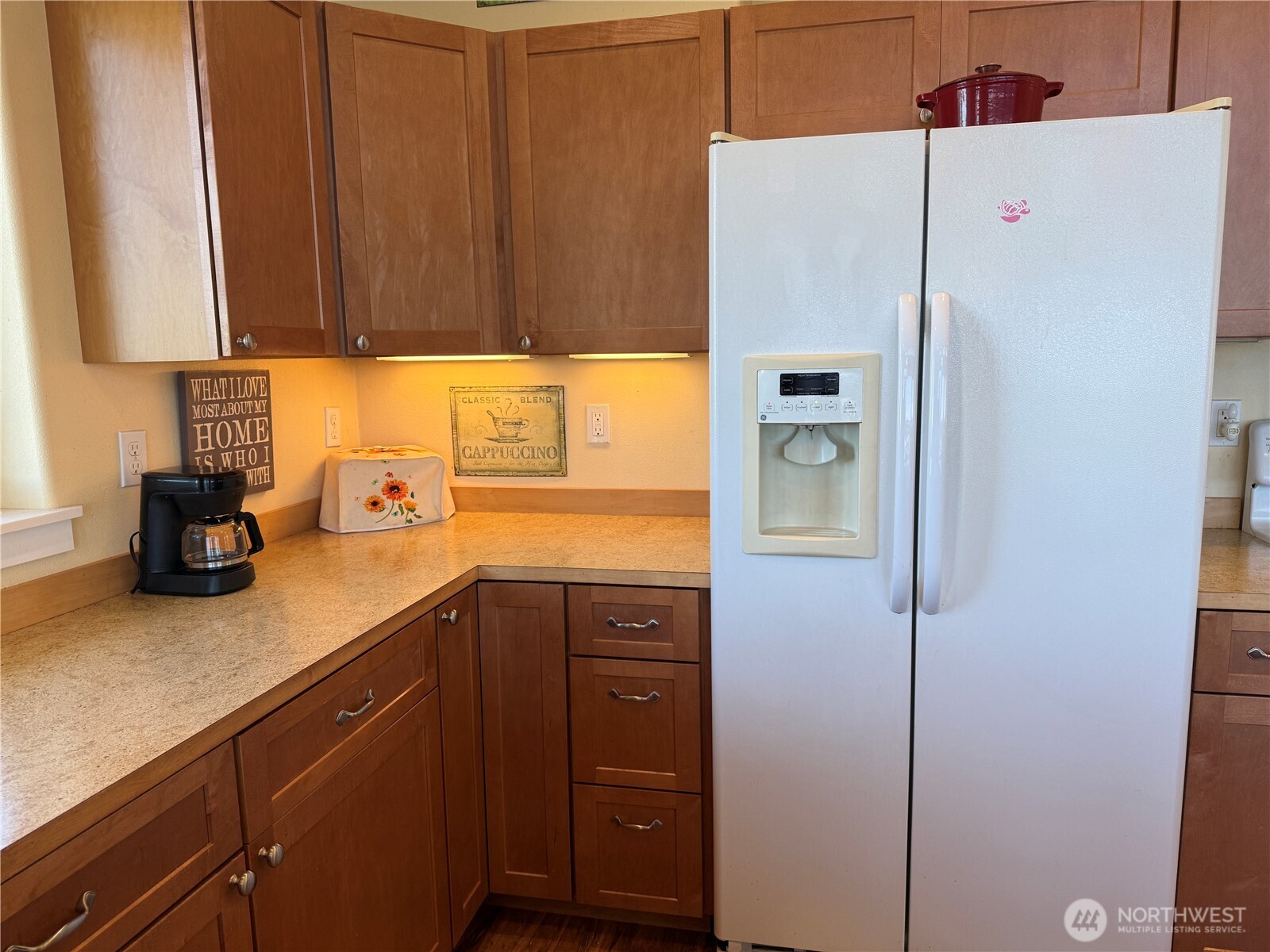 33013 J Place , Ocean Park, WA 98640
