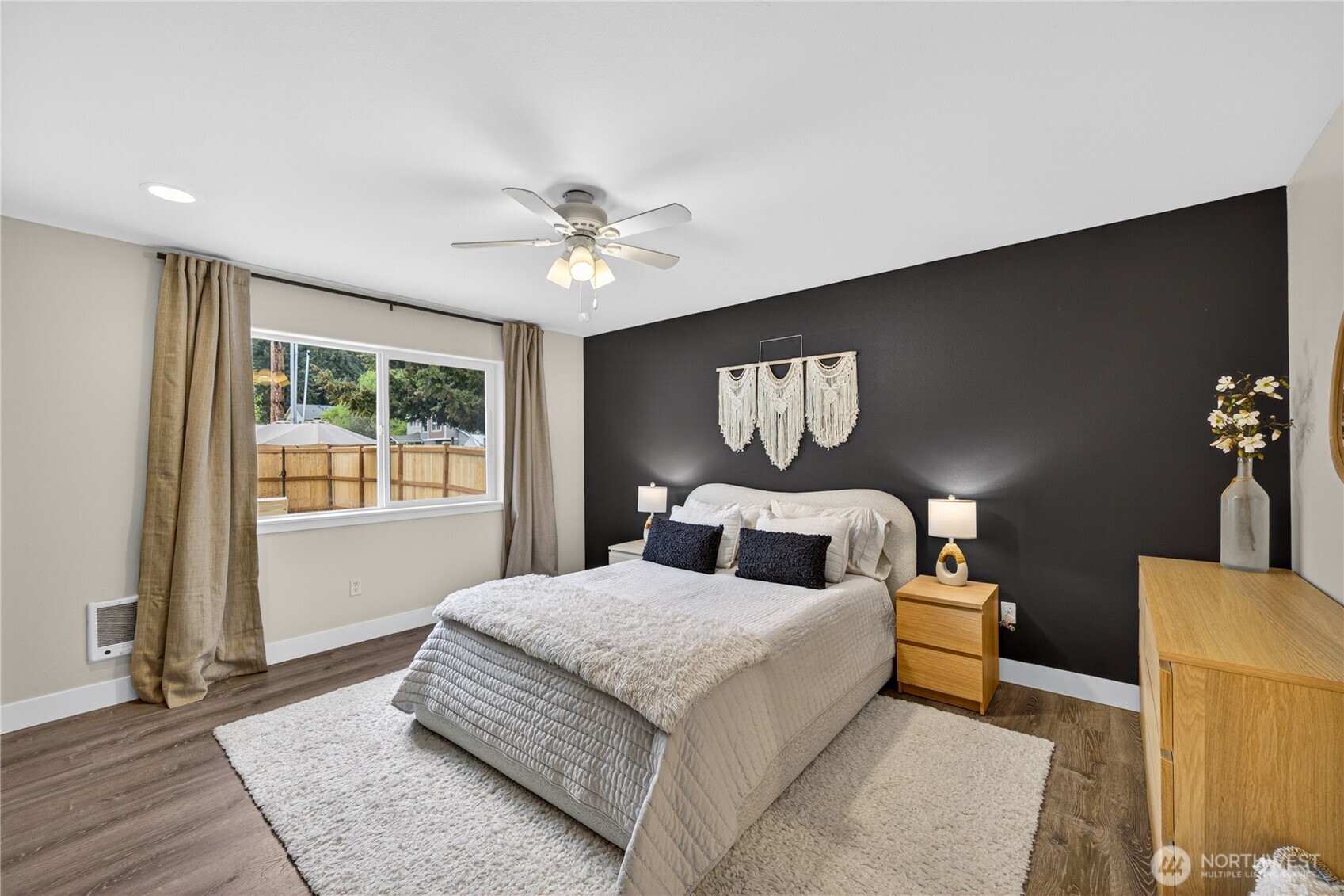 1584 Country Club Drive , Camano Island, WA 98282