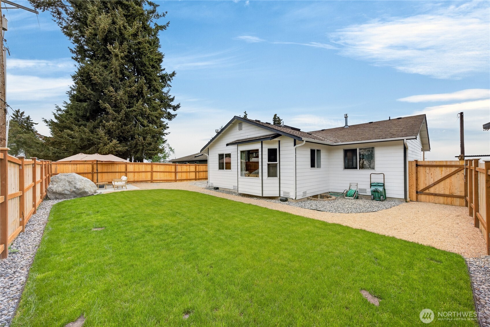1584 Country Club Drive , Camano Island, WA 98282