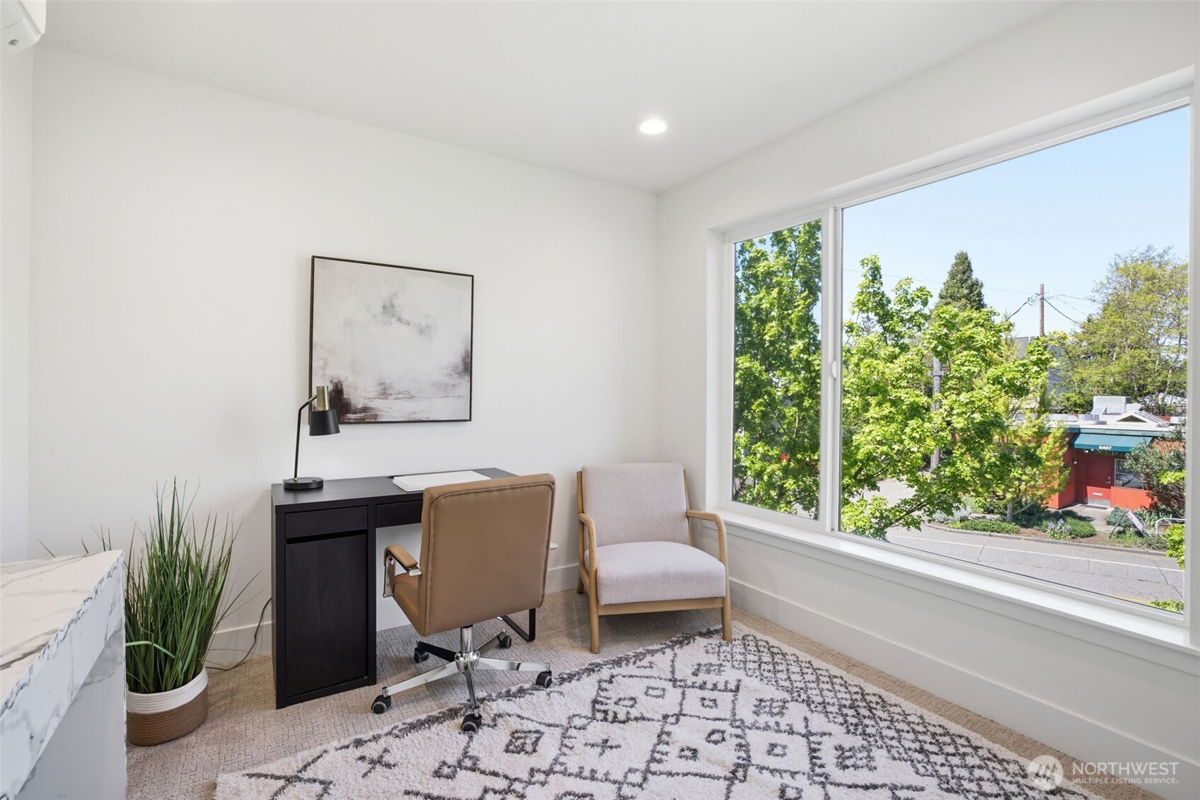 6406 Fauntleroy Way SW, Seattle, WA 98136-1855