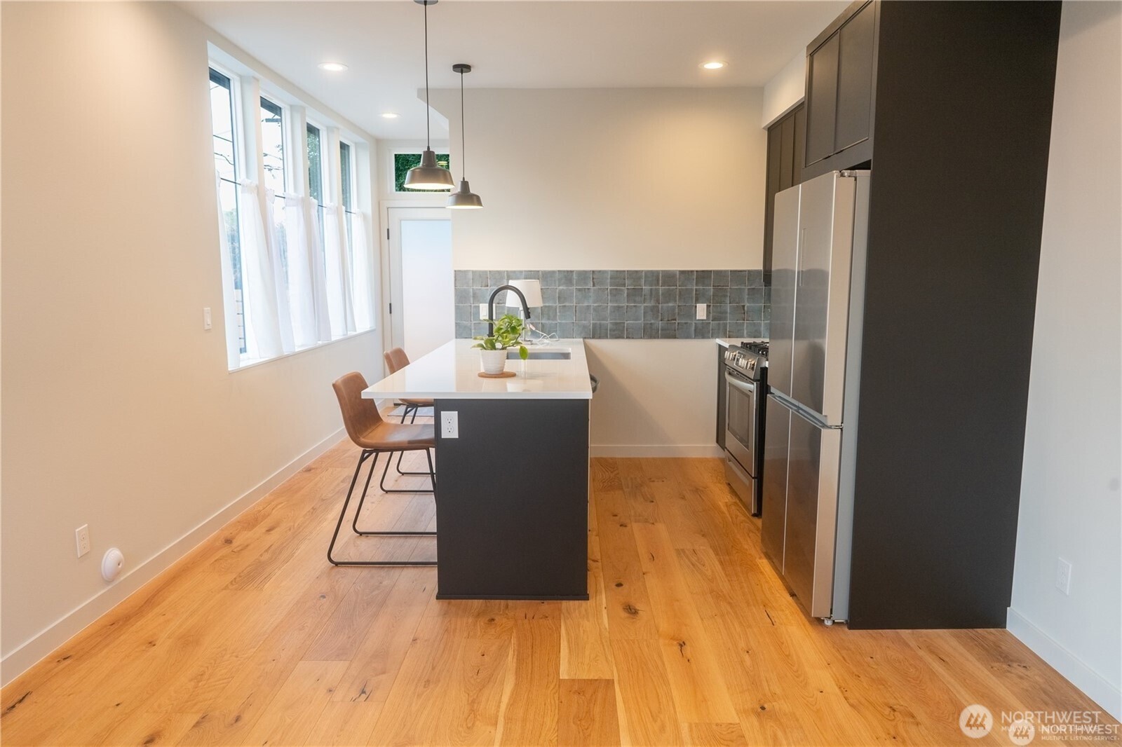 4320 A Wallingford Avenue N, Seattle, WA 98103