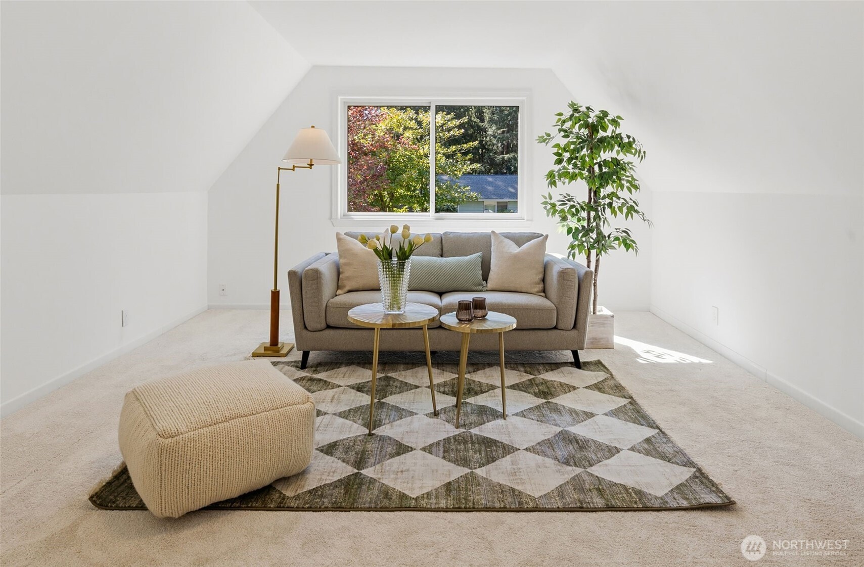 2408 164th Avenue NE, Bellevue, WA 98008