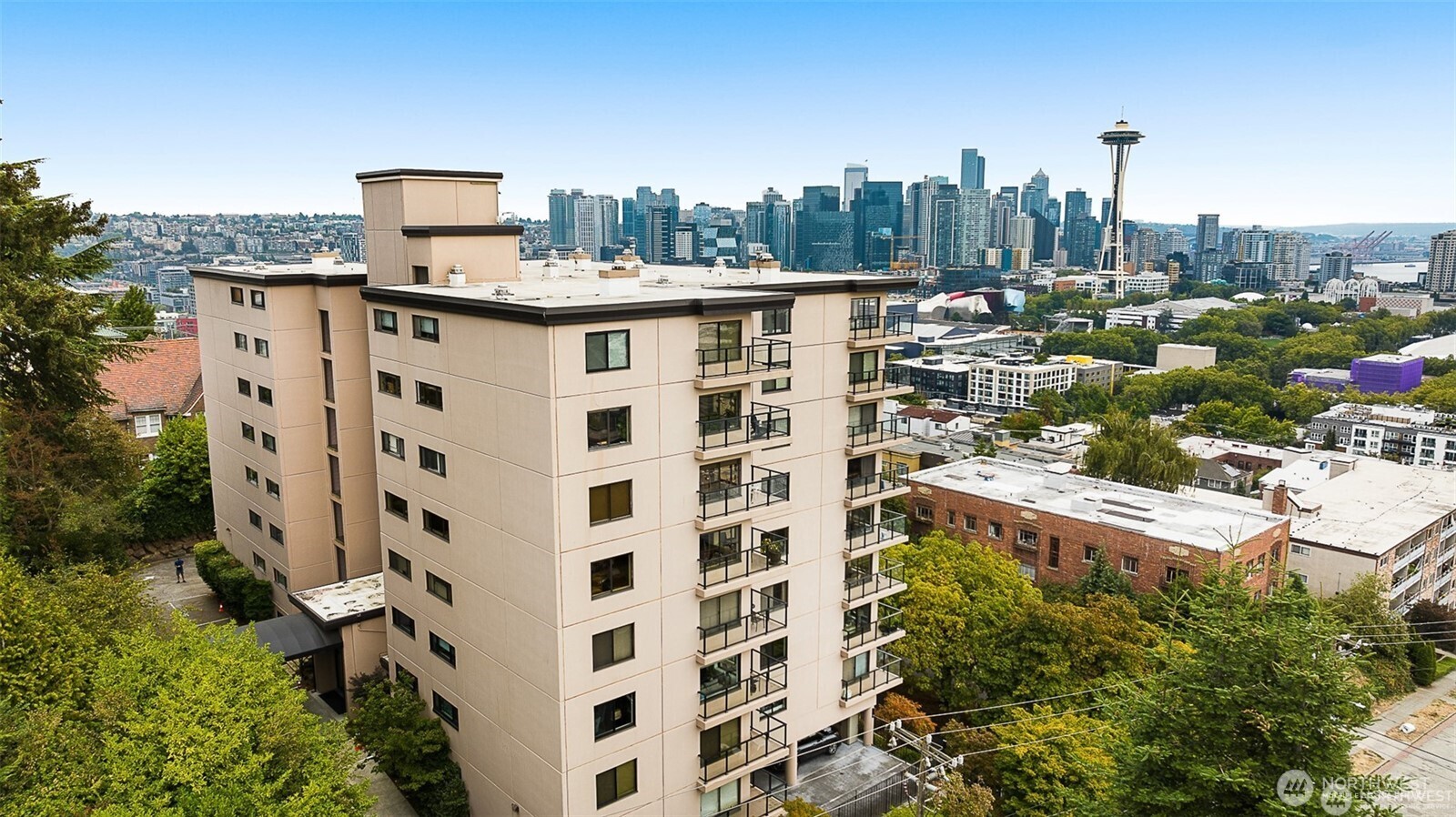 100 Ward Street #104, Seattle, WA 98109-3630