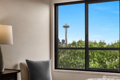 100 Ward Street #104, Seattle, WA 98109-3630 - Photo 11