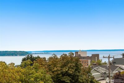100 Ward Street #104, Seattle, WA 98109-3630 - Photo 16