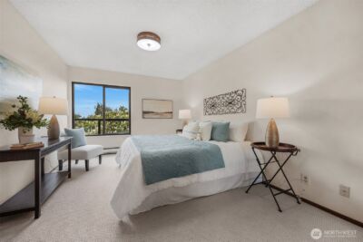 100 Ward Street #104, Seattle, WA 98109-3630 - Photo 27
